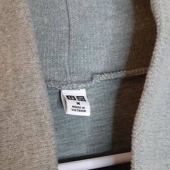 Uniqlo Sweater Green Women Size M Oversized Soft Ribbed High Neck Long Sleeve - Picture 8 of 11